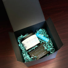 Load image into Gallery viewer, Woods And Hunter Frosted Maple Gift Box
